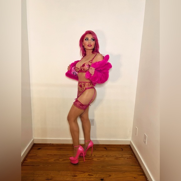 Honey Birdette Hot Pink Whitney Lingerie Set 30DD, XS, XXS - Picture 2 of 10